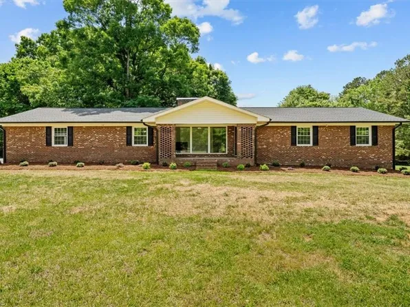 2517 Hopewell Friends Rd, Asheboro, NC 27205