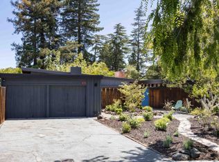 876 Southampton Dr, Palo Alto, CA 94303