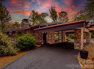 3 Holly Hill Rd, Asheville, NC 28803