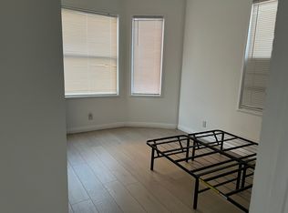 1150 E Arcadia Ct, Long Beach, CA 90813