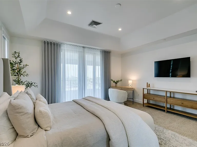 483 Toucan Ridge Ct — Photo 50