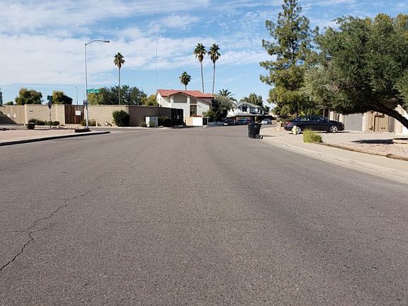 4th image of 2658 W Naranja Ave