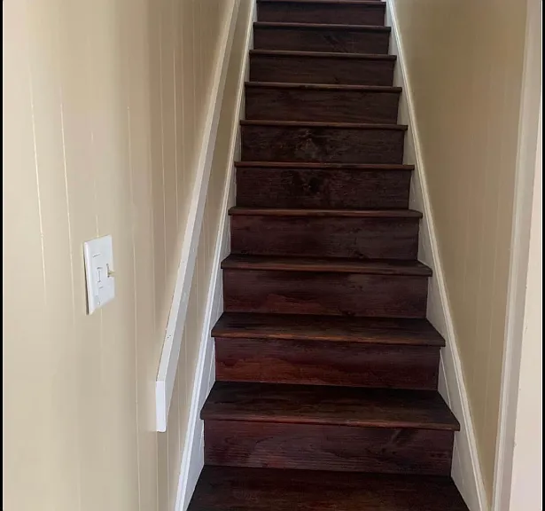 382 E Grove St — Photo 8