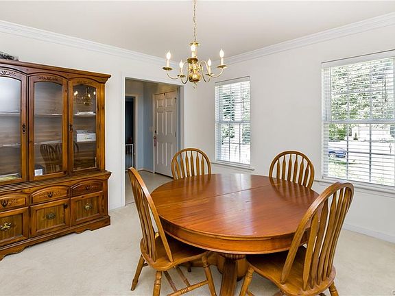 5th image of 9740 Cedar Grove Way