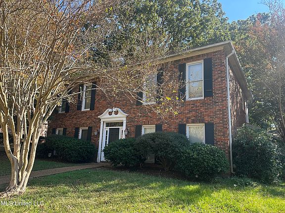 3rd image of 43 S Crownpointe Dr