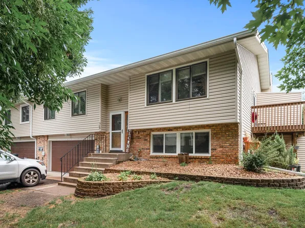 918 94th Ave NE, Blaine, MN 55434