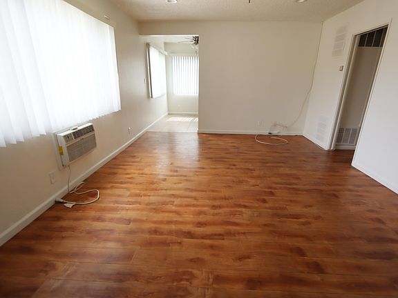 5th image of 6915 Coldwater Canyon Ave APT 5