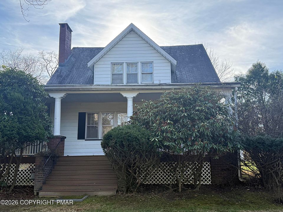 1st image of 339 E Brown St