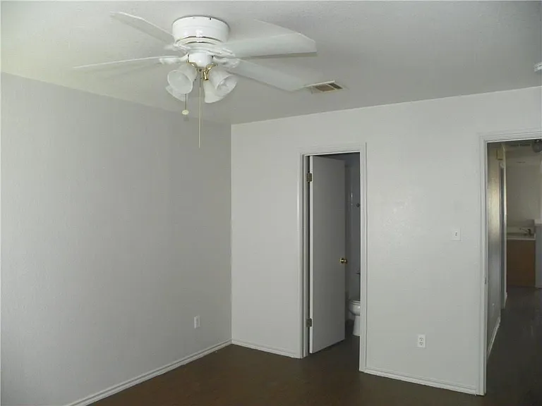 2221 Creekside Ln #A — Photo 7
