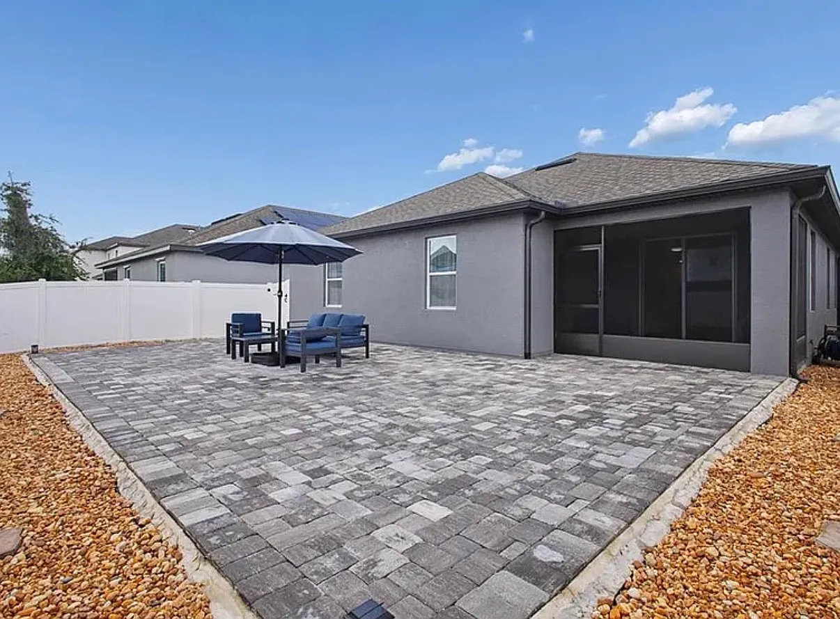 3 bed, 2087 sqft, $2,313 — Photo 4