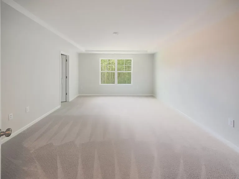 5851 Woodlawn Dr — Photo 12