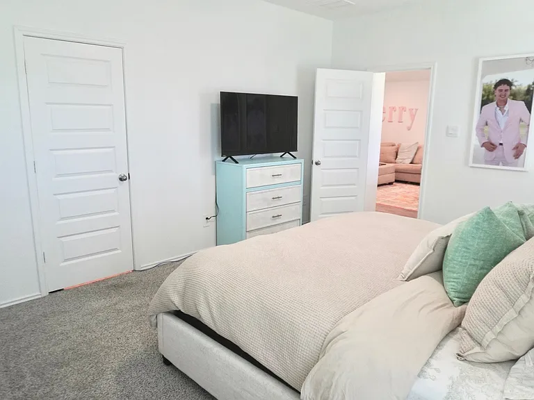 2026 Woodlark Way — Photo 11