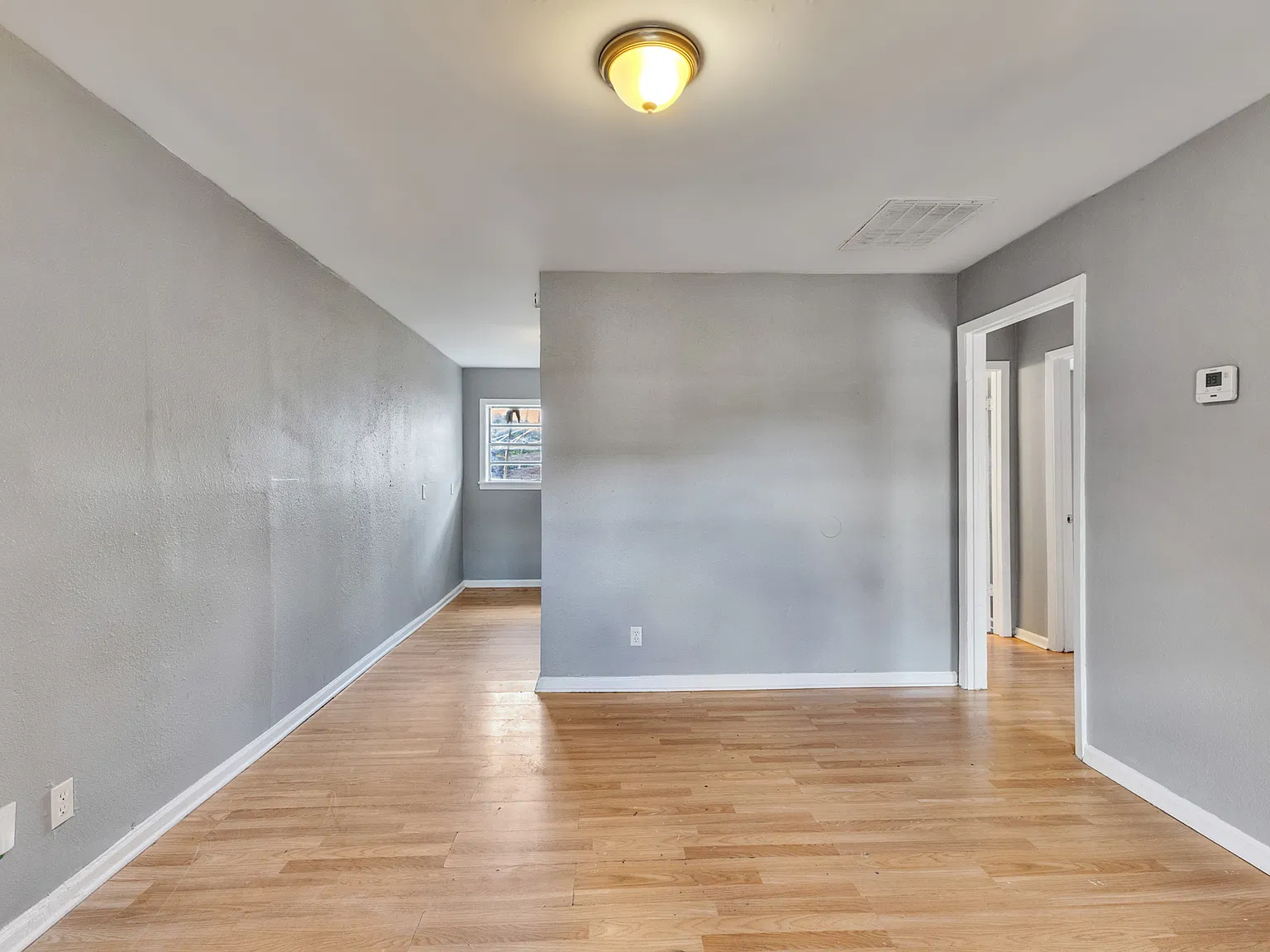 2 bed, 609 sqft, $875 — Photo 4