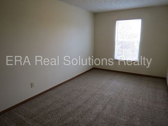 5th image of 3884 Genteel Dr