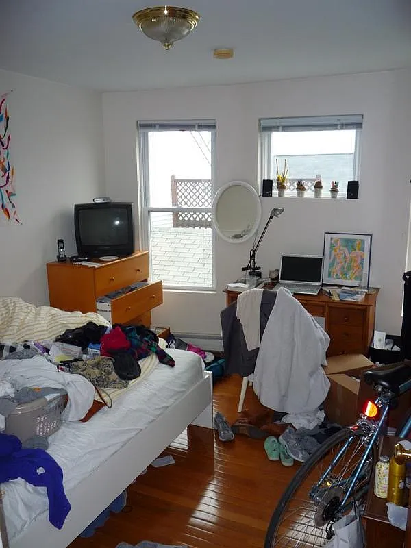 3 bed, 1400 sqft, $4,200 — Photo 3