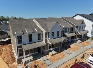 196 Charleston Ave, Pleasant View, TN 37146