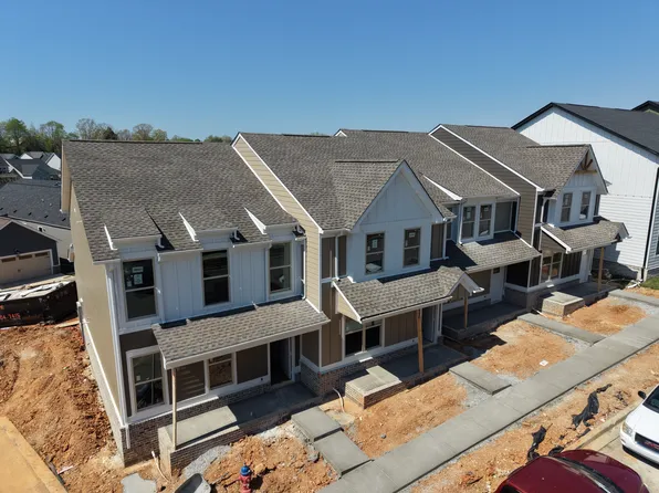 196 Charleston Ave, Pleasant View, TN 37146