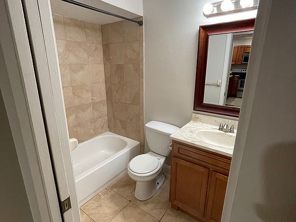 5th image of 733 Carpenters Way APT 50