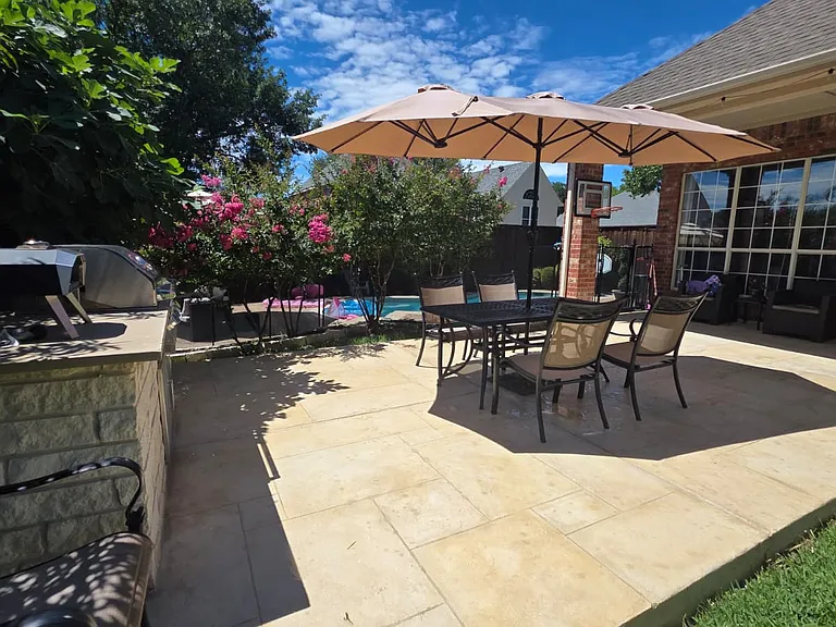2416 McCarran Dr — Photo 38