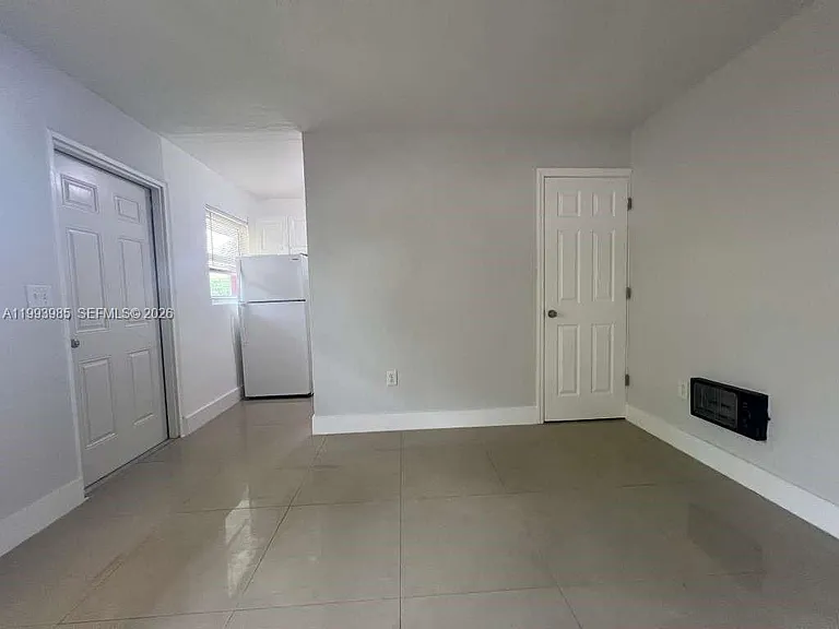1281 NW 60th St #5 — Photo 5