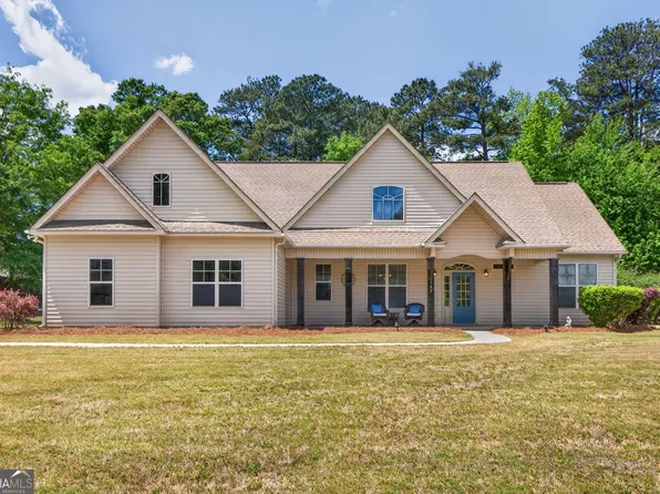127 Lambdin Cir, Barnesville, GA 30204