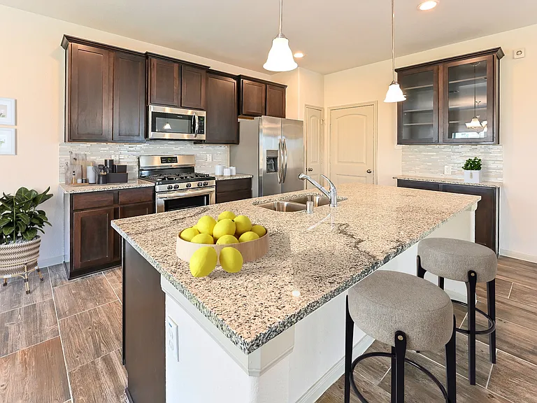 7915 Fijian Cypress Dr — Photo 6