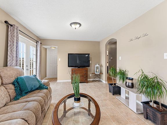 5th image of 6806 McIntire Rd