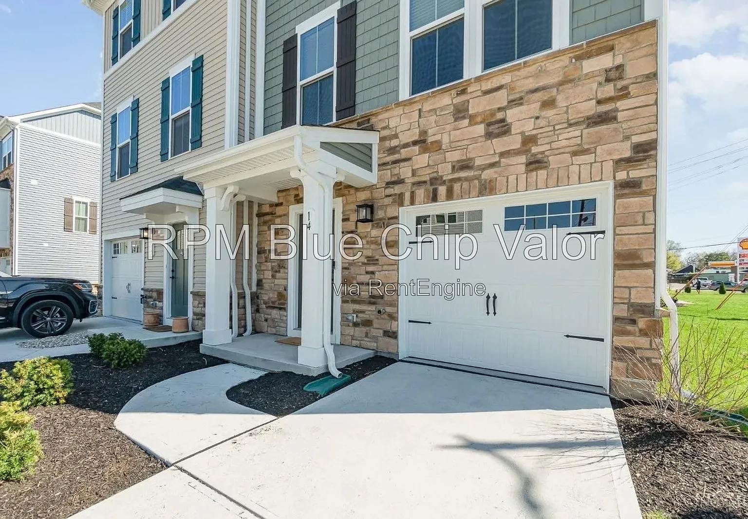 3 bed, 2.5 bath, 1710 sqft, $2,750 — Photo 1