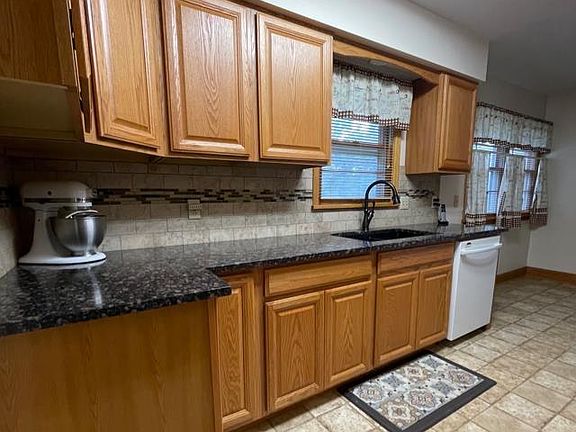 3rd image of 3114 S 108th St