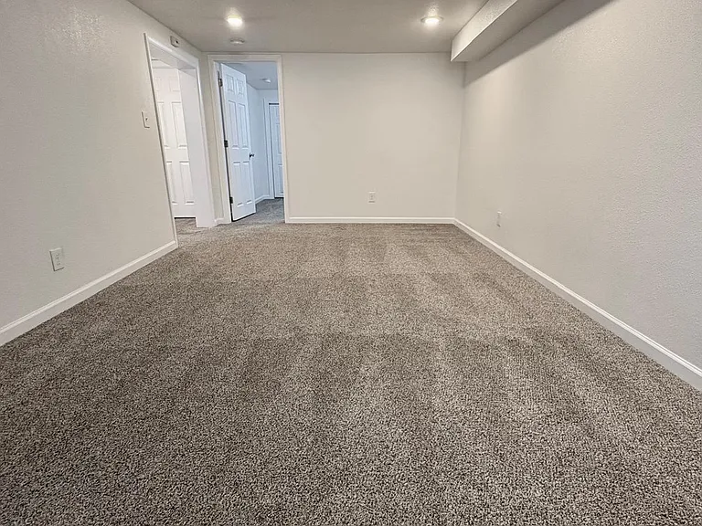 1433 S Decatur St — Photo 6