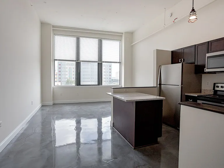 Garfield Lofts — Photo 8