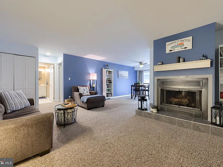 2914 State Hill Rd #D4 — Photo 5