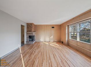 7 Interlachen Rd, Hopkins, MN 55343