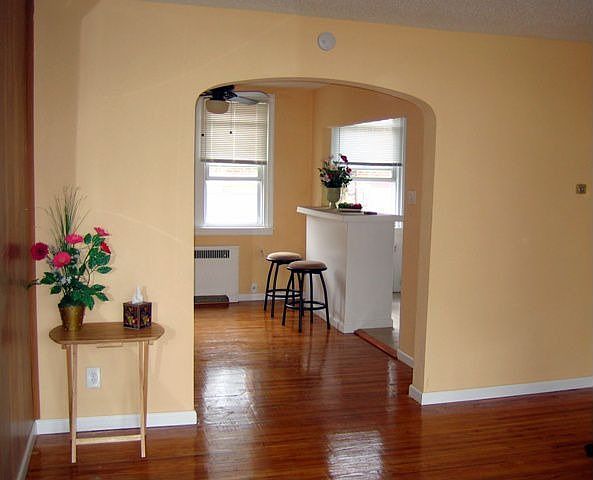 2nd image of 5935 Crystal St
