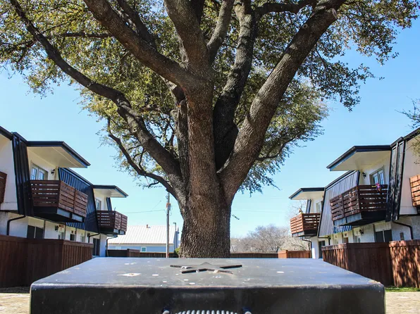 Atrium Gardens - Pioneer