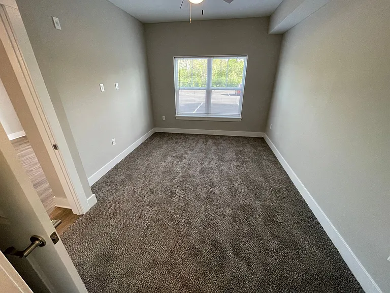 Preston Valley Apartments — Photo 11