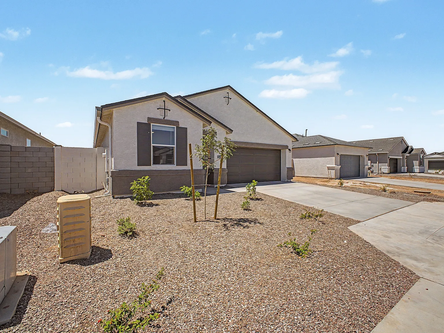 4 bed, 1697 sqft, $2,295 — Photo 1
