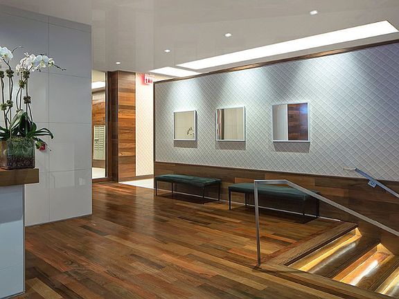 5th image of 305 E 47th St #6E