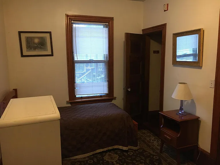 36 Linden St #16 — Photo 4