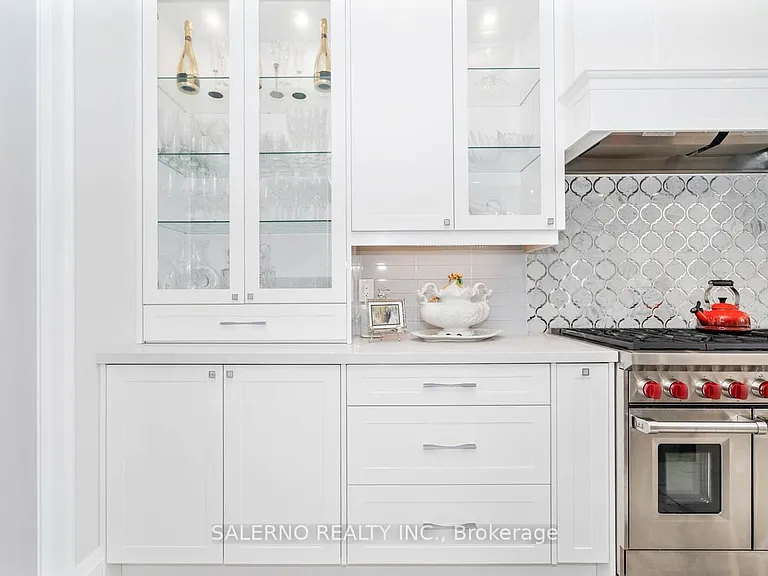 552 Vaughan Mills Rd — Photo 18