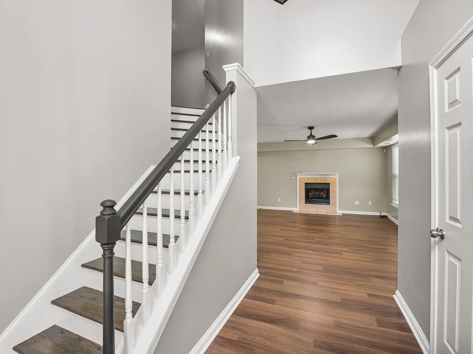 3 bed, 2.5 bath, 1670 sqft, $2,250 — Photo 4