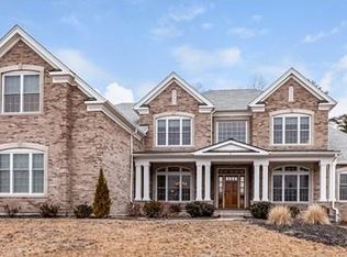 4 Lester Gray Dr, Walpole, MA 02081