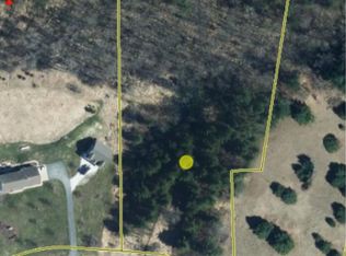 E1674 River Wood Dr #8, Waupaca, WI 54981