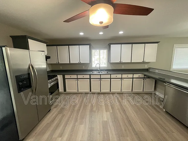 3906 Dryden Rd — Photo 19
