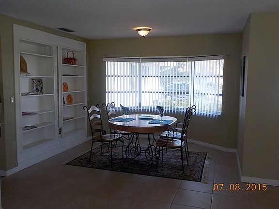 5th image of 1353 Lucaya Ave