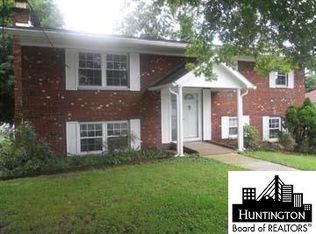 102 Fitzpatrick St, South Pt, OH 45680