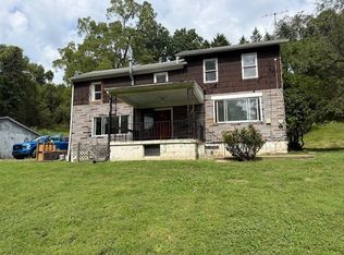 305 Repp Rd, New Kensington, PA 15068
