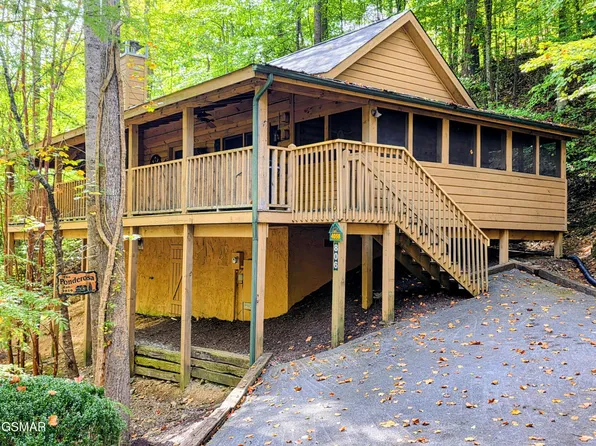 806 Beaver Run Way, Sevierville, TN 37862