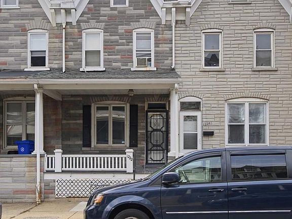 2nd image of 1222 Mulberry St