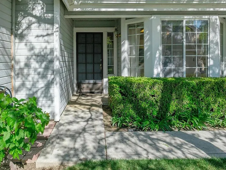 10713 N Windham Bay Cir — Photo 3